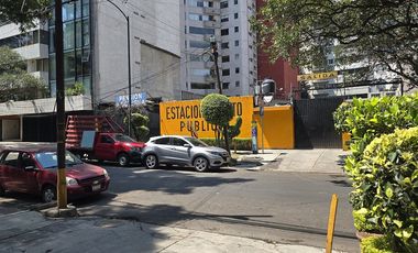 OFICINA EN VENTA A PASOS DEL PARQUE LINCOLN.