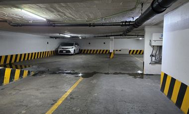 OFICINA EN VENTA A PASOS DEL PARQUE LINCOLN.