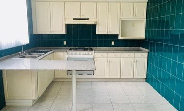 Casa   Renta  Manuel Avila Camacho