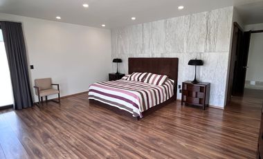 Moderna casa en Rancho San Juan