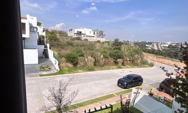 Moderna casa en Rancho San Juan