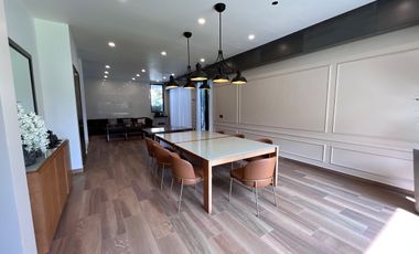 Moderna casa en Rancho San Juan