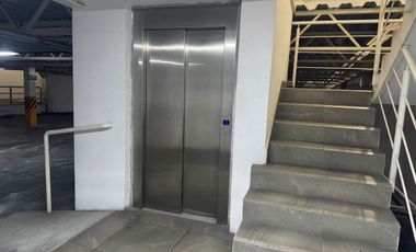 Local Mitras Sur , planta alta