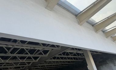 Local Mitras Sur , planta alta