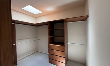 Casa de 3 Recamaras Dentro de Privada Manantiales de Mayab