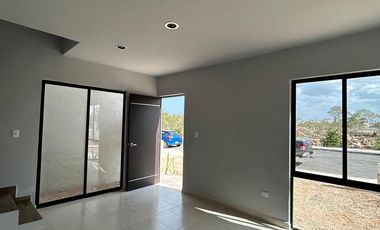 CASA EN VENTA | DIAMANTES II Opichén