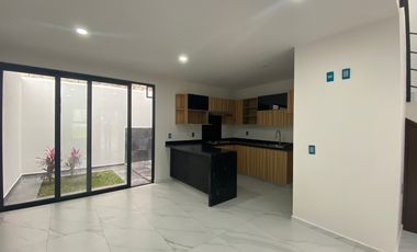RENTA CASA NUEVA