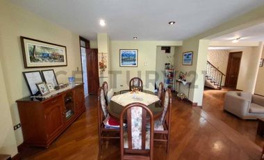 CASA EN VENTA EN CALLE SIR JONES – UBICACIÓN ESTRATÉGICA EN TACNA