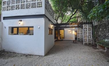 CASA EN VENTA MERIDA, CENTRO LA PLANCHA, IDEAL PARA AIRBNB, ENTREGA INMEDIATA.