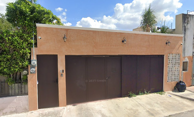 CASA EN VENTA MERIDA, CENTRO LA PLANCHA, IDEAL PARA AIRBNB, ENTREGA INMEDIATA.