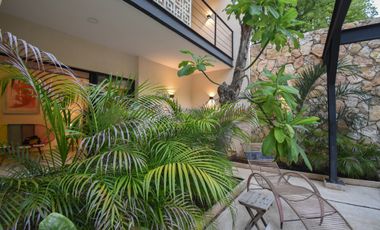 CASA EN VENTA MERIDA, CENTRO LA PLANCHA, IDEAL PARA AIRBNB, ENTREGA INMEDIATA.