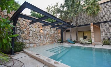 CASA EN VENTA MERIDA, CENTRO LA PLANCHA, IDEAL PARA AIRBNB, ENTREGA INMEDIATA.