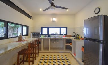 CASA EN VENTA MERIDA, CENTRO LA PLANCHA, IDEAL PARA AIRBNB, ENTREGA INMEDIATA.