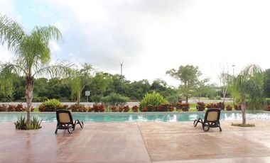 CASA EN VENTA MERIDA, PRIVADA JARDINES DE LA REJOYADA, ENTREGA INMEDIATA.