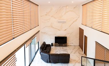 CASA EN VENTA MERIDA, PRIVADA JARDINES DE LA REJOYADA, ENTREGA INMEDIATA.