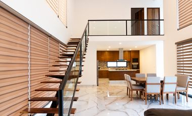 CASA EN VENTA MERIDA, PRIVADA JARDINES DE LA REJOYADA, ENTREGA INMEDIATA.