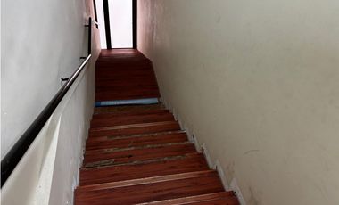 TUMBA MUERTO / PLAZA EDISON / 306M / 2 NIVELES / DIVISION / SOBRE VIA