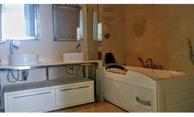 Alquiler de Apartamento en Avenida Balboa PH Arts & Yoo!