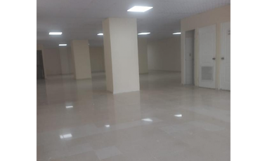 LOCAL COMERCIAL EN VIA ESPAÑA  232M2 PLANTA BAJA
