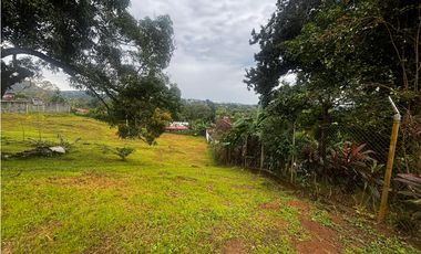 VILLA ZAITA / 2100M / SEMI PLANO / SOBRE VIA / IDEAL PARA INVERSION
