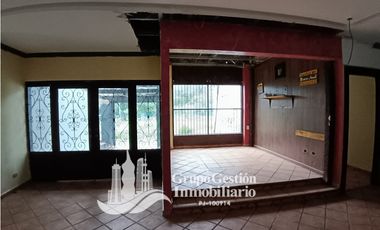 Venta Casa Reposeida en Aserrio Gariche