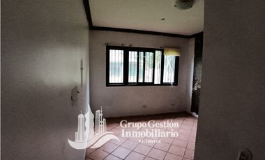 Venta Casa Reposeida en Aserrio Gariche