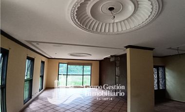 Venta Casa Reposeida en Aserrio Gariche