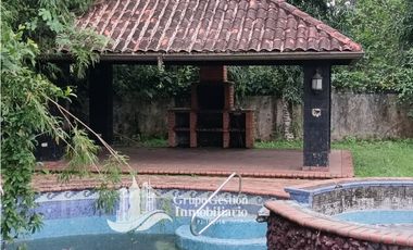 Venta Casa Reposeida en Aserrio Gariche