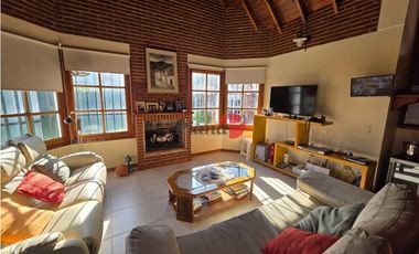 Casa en Venta - A metros del Mar - Calidad de Construcción