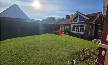 Casa en Venta - A metros del Mar - Calidad de Construcción