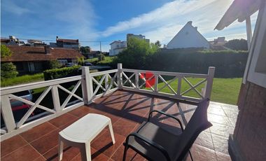 Casa en Venta - A metros del Mar - Calidad de Construcción