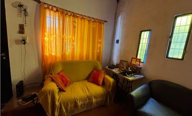 Vendo Casa con Galpón en Concepción del Uruguay, Entre Ríos