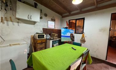 Vendo Casa con Galpón en Concepción del Uruguay, Entre Ríos