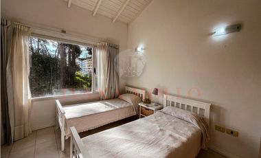 ALQUILER EN PINAMAR TEMPORADA 2026! TRIPLEX EN DE LAS HESPÉRIDES 1693