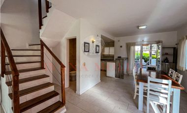 ALQUILER EN PINAMAR TEMPORADA 2026! TRIPLEX EN DE LAS HESPÉRIDES 1693