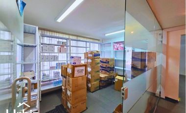 Venta Casa Comercial de 520 m² en La Castellana (Inversión)