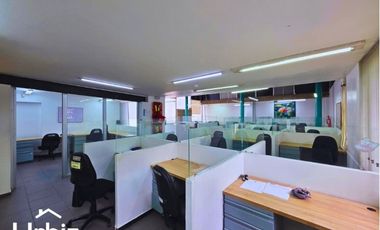 Venta Casa Comercial de 520 m² en La Castellana (Inversión)