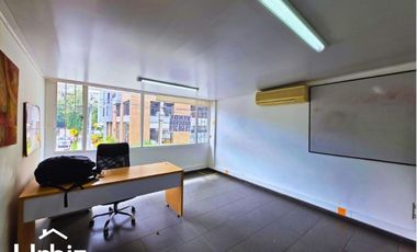 Venta Casa Comercial de 520 m² en La Castellana (Inversión)