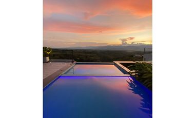 Casa Campestre en Venta en Cerritos, Pereira