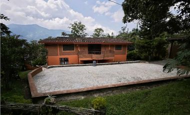 Finca en Amaga Vereda Gualí