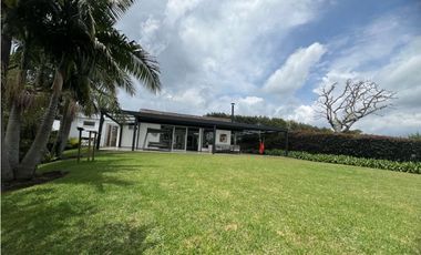 Casa campestre en unidad cerrada