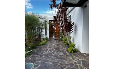 Casa campestre en unidad cerrada