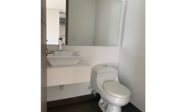 APARTAESTUDIO EN ARRIENDO SECTOR ESMERALDAL - ENVIGADO