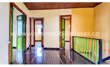 Arriendo casa comercial - Av Santander