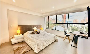 Penthouse Amoblado en Arriendo en El Poblado