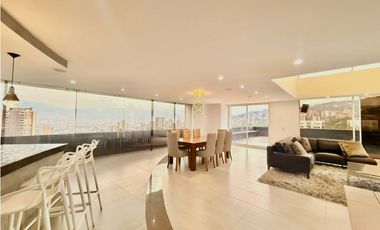 Penthouse Amoblado en Arriendo en El Poblado