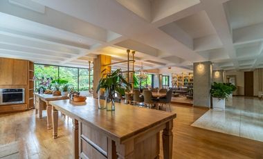 Apartamento Amoblado en Arriendo en El Poblado sector Los Balsos
