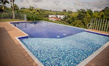 VENTA DE HERMOSA CASA CAMPESTRE SECTOR LA CASONA VIA ARMENIA-PEREIRA