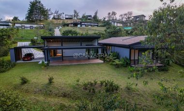 CASA CAMPESTRE MODERNA PARA ESTRENAR EN EL RETIRO