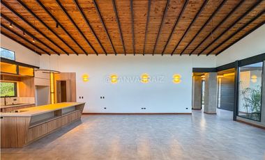 CASA CAMPESTRE MODERNA PARA ESTRENAR EN EL RETIRO